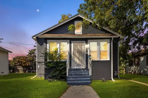 1714 Morrow Ave, North Chicago, IL 60064