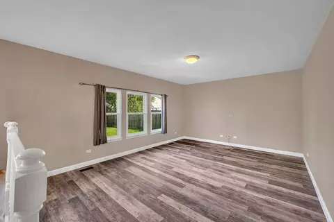 Living - 4215 Bluegrass Ln, Plainfield, IL 60586 photo 5 of 7
