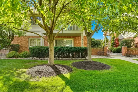 9824 Parkway Dr #0, Highland, IN 46322