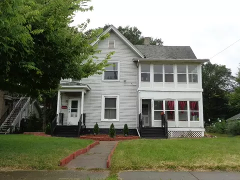 1221 9th St, Rockford, IL 61104