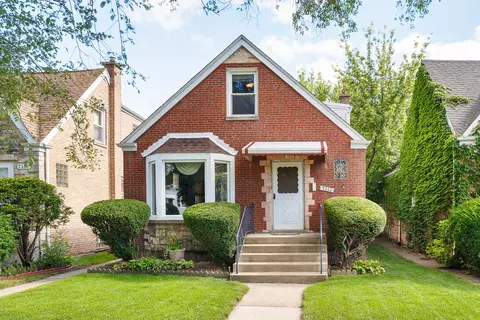 7111 W Armitage Ave, Chicago, IL 60707