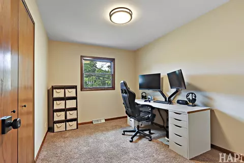 Other - 4708 Bonner Dr, Mchenry, IL 60050 photo 3 of 5