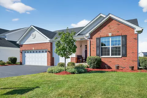 16038 S Selfridge Cir, Plainfield, IL 60586 photo 2