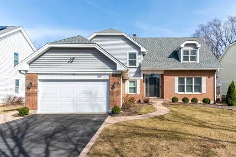 469 Chesterfield Ln, Vernon Hills, IL 60061