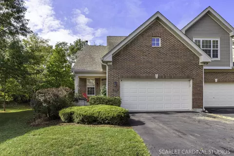 2856 Church Rd, Aurora, IL 60502