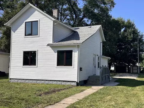 1012 E Wilson St, Streator, IL 61364
