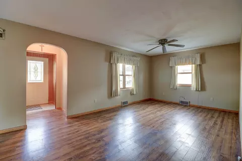 602 E 3rd St, Rock Falls, IL 61071 photo 6