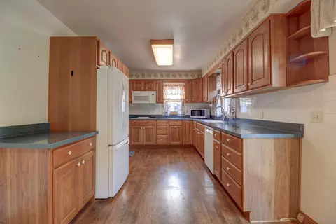 602 E 3rd St, Rock Falls, IL 61071 photo 10