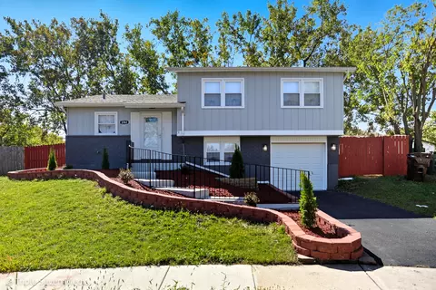 3761 Kirk Ct, Country Club Hills, IL 60478