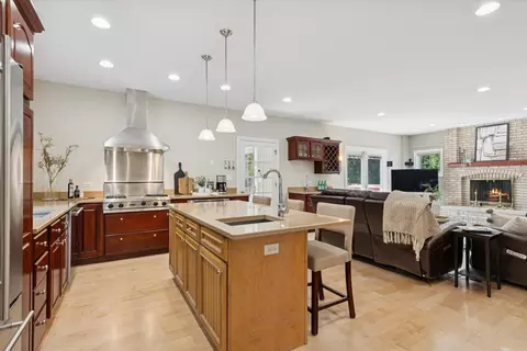 300 E Crescent Ave, Elmhurst, IL 60126 photo 16