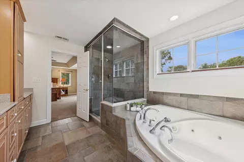 300 E Crescent Ave, Elmhurst, IL 60126 photo 27