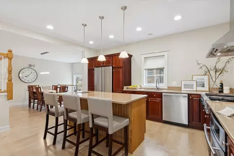 300 E Crescent Ave, Elmhurst, IL 60126 photo 17
