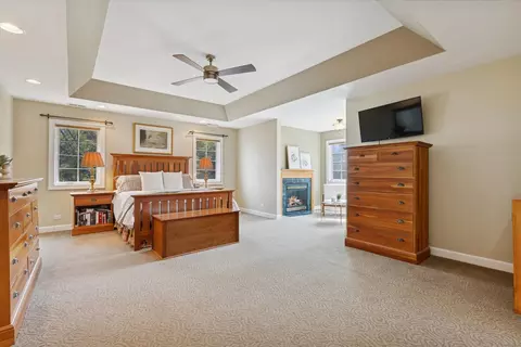 300 E Crescent Ave, Elmhurst, IL 60126 photo 24