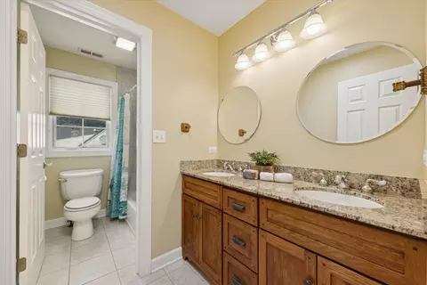 300 E Crescent Ave, Elmhurst, IL 60126 photo 23