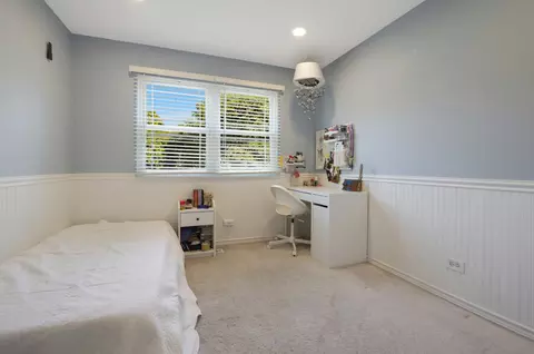Bedroom - 1384 Northgate Dr, Bartlett, IL 60103 photo 3 of 3