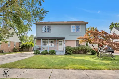 7743 Columbia Dr, Bridgeview, IL 60455