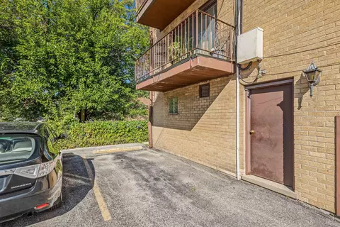 Exterior - 1279 Harding Ave #2B, Des Plaines, IL 60016 photo 3 of 3
