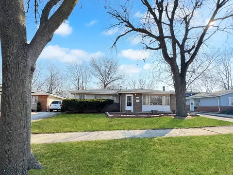 413 Illinois St, Park Forest, IL 60466