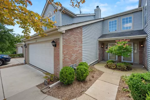 1437 Greens Ct #1437, Glendale Heights, IL 60139