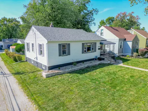 View/Area - 18540 Miller Dr, Lansing, IL 60438 photo 2 of 5