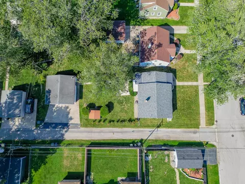 View/Area - 18540 Miller Dr, Lansing, IL 60438 photo 3 of 5