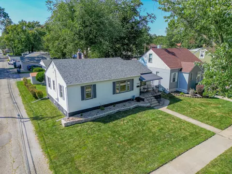 View/Area - 18540 Miller Dr, Lansing, IL 60438 photo 1 of 5