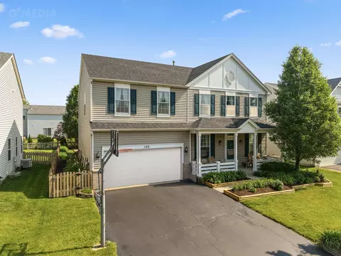 189 E Lark Ave, Cortland, IL 60112