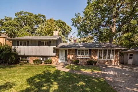 8608 Oakwood Dr, Village Of Lakewood, IL 60014