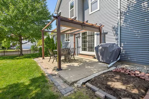 Exterior - 4015 Tansy Rd, Aurora, IL 60504 photo 9 of 9