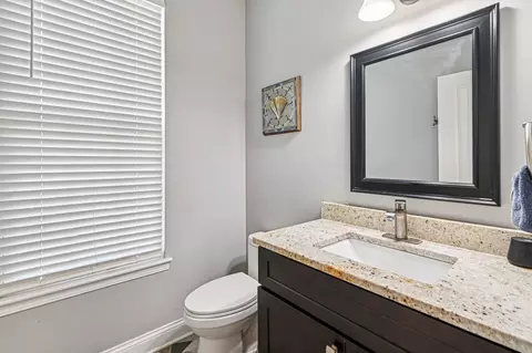 Bath - 4015 Tansy Rd, Aurora, IL 60504 photo 1 of 3