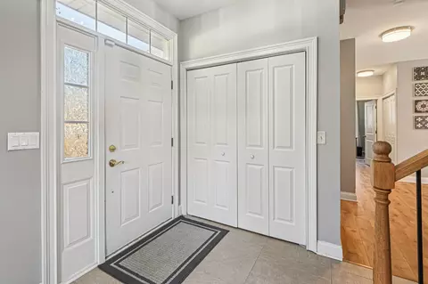 Entry Way - 4015 Tansy Rd, Aurora, IL 60504 photo 4 of 4