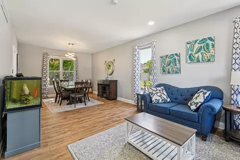 Living - 4015 Tansy Rd, Aurora, IL 60504 photo 1 of 7