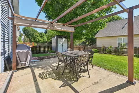 Exterior - 4015 Tansy Rd, Aurora, IL 60504 photo 4 of 9
