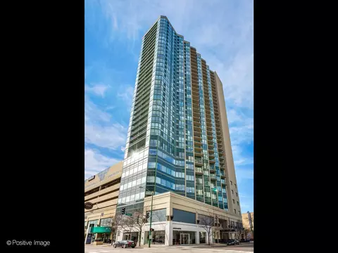 111 W Maple St #3105, Chicago, IL 60610