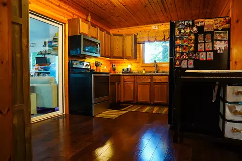 Kitchen - 3180 E North Rd, Morris, IL 60450 photo 1 of 1