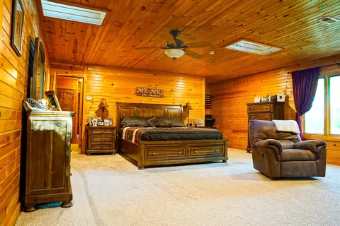 Bedroom - 3180 E North Rd, Morris, IL 60450 photo 1 of 2