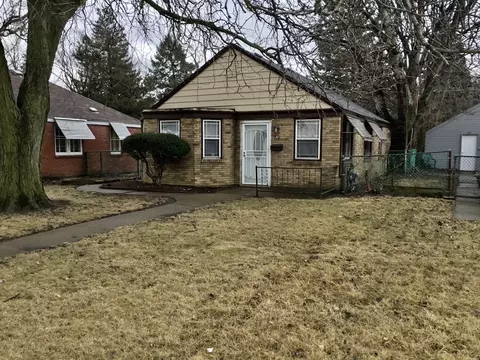 10 W 140th Ct, Riverdale, IL 60827