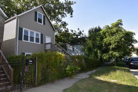 4816 S May St, Chicago, IL 60609