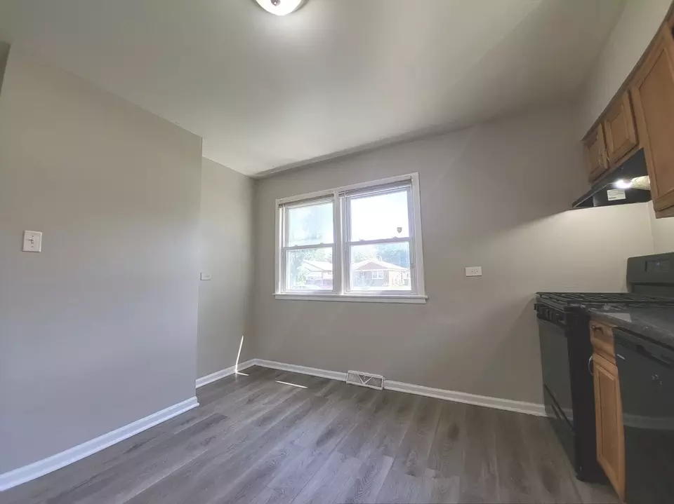 Kitchen - 14724 Michigan Ave, Dolton, IL 60419 photo 3 of 3