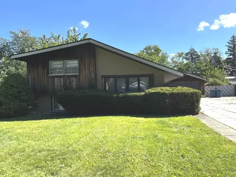 12649 S Parkside Ave, Palos Heights, IL 60463