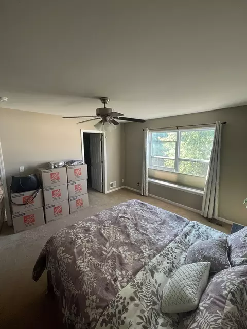 Bedroom - 186 Sunflower Ln, Bartlett, IL 60103 photo 3 of 3