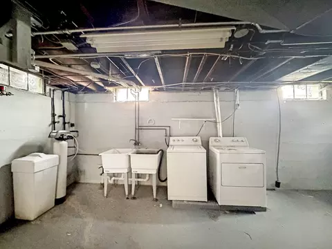 Other - 727 E Garden St, Freeport, IL 61032 photo 3 of 4