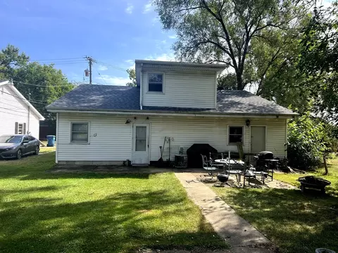 Exterior - 242 S Fraser Ave, Kankakee, IL 60901 photo 3 of 3