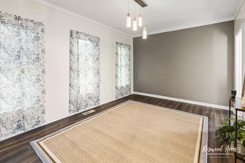 Living - 837 S 4th Ave, Kankakee, IL 60901 photo 4 of 4