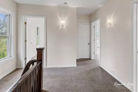 Entry Way - 837 S 4th Ave, Kankakee, IL 60901 photo 3 of 3