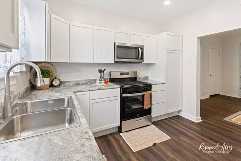 Kitchen - 837 S 4th Ave, Kankakee, IL 60901 photo 1 of 2