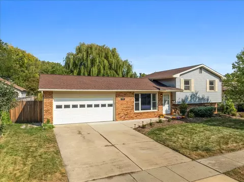 Exterior - 1002 N Fell Ave, Normal, IL 61761 photo 7 of 7