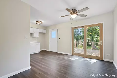 Living - 1403 May Ave, Johnsburg, IL 60051 photo 4 of 7