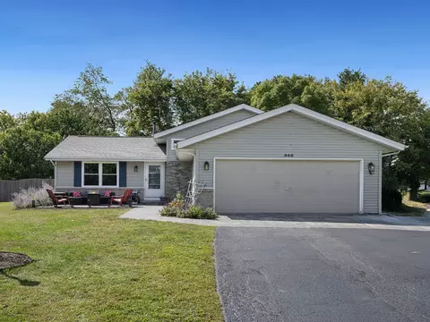 342 Tralee Dr, Rockford, IL 61107