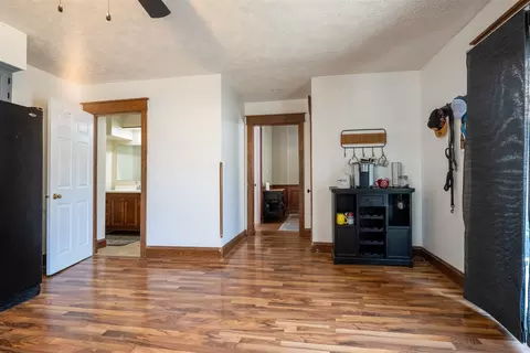 Entry Way - 807 E Wood St, Bloomington, IL 61701 photo 1 of 2